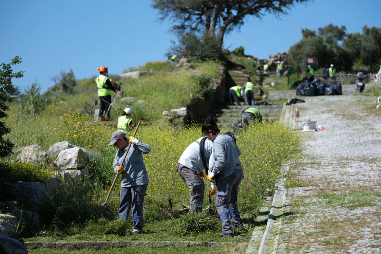 Bodrum’da Turizm Haftası Öncesi Antik Surlarda Yoğun Mesai 5